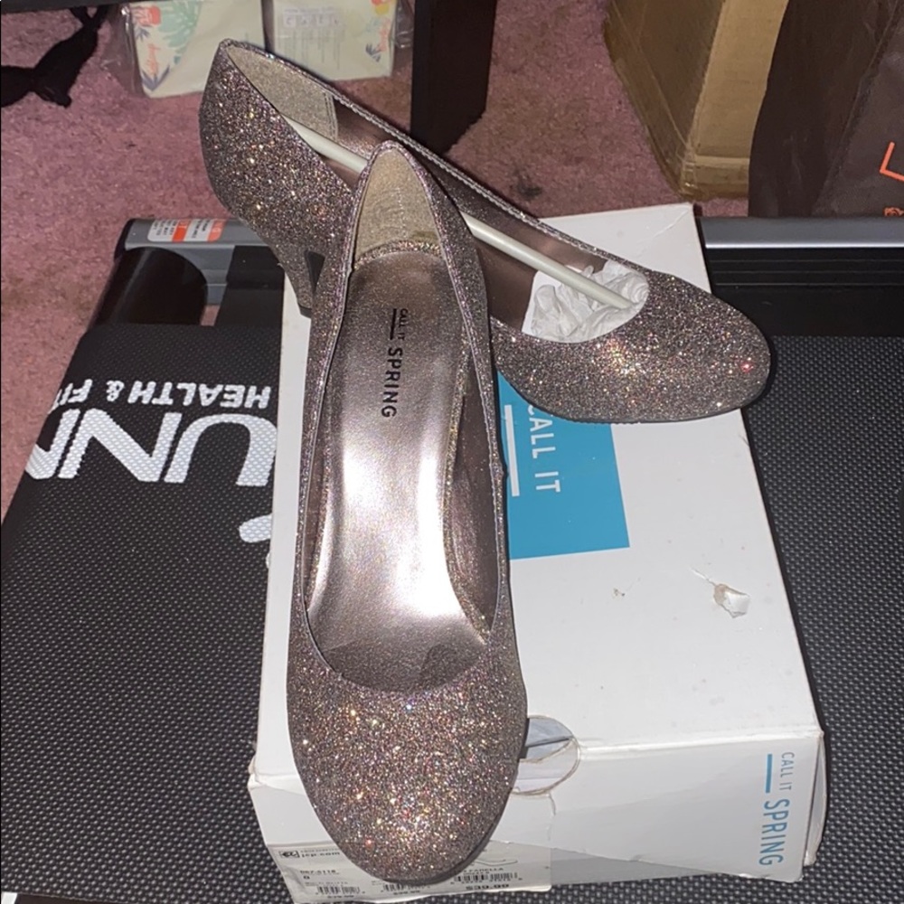 Multi Glitter Kitten Pump